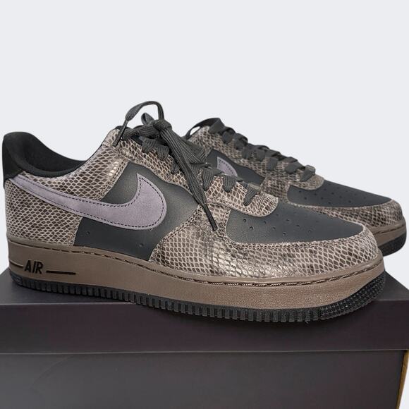 Nike Air Force 1 ’07 LV8 Off Noir Carbon Snakeskin Shoes Mens Size 11 HF2898-001 - Picture 2 of 13